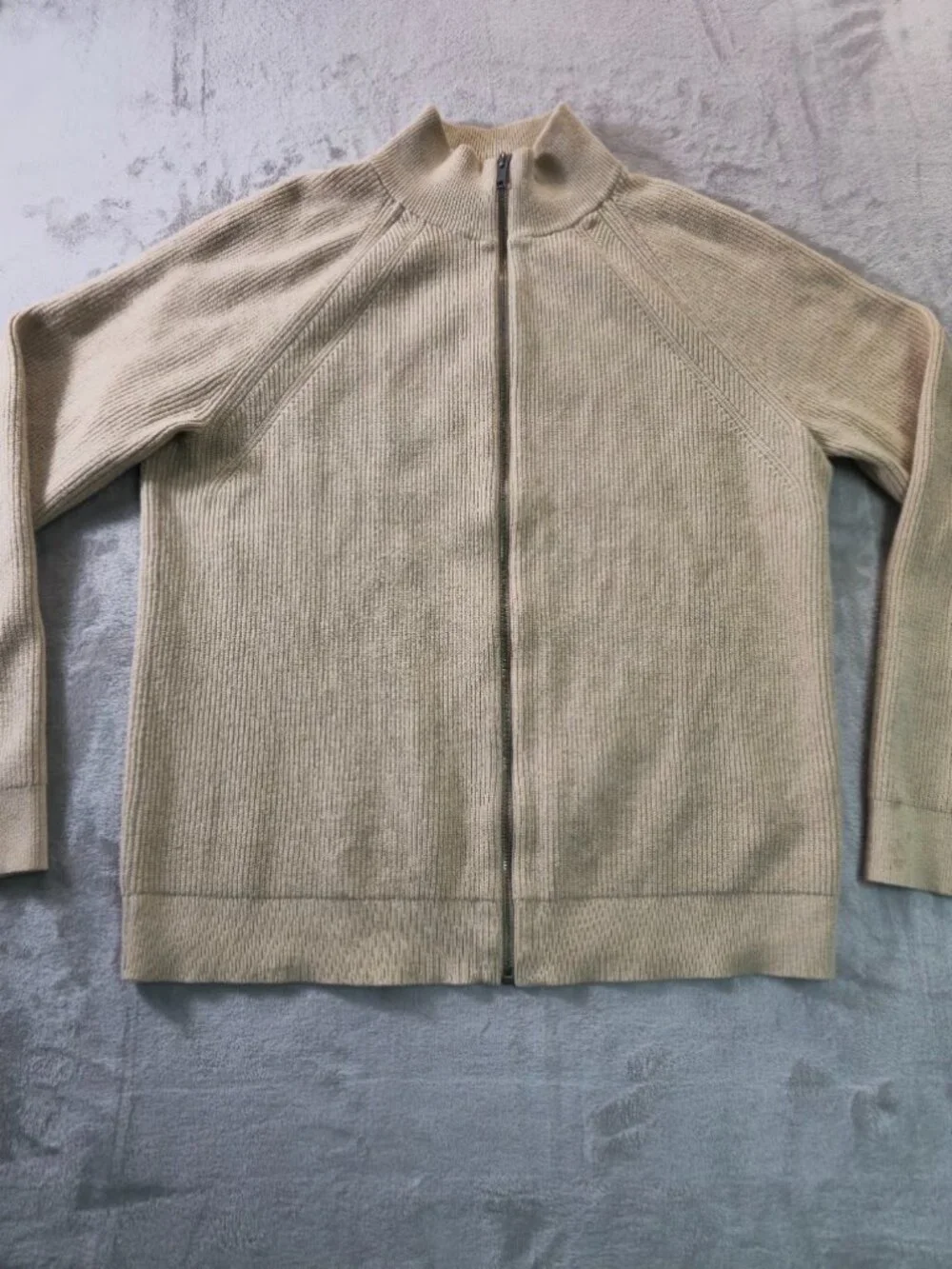Banana Republic Men's Medium Beige Full Zip Mock Neck Knit Sweater